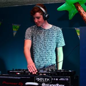 Meet your Posher, Robbe